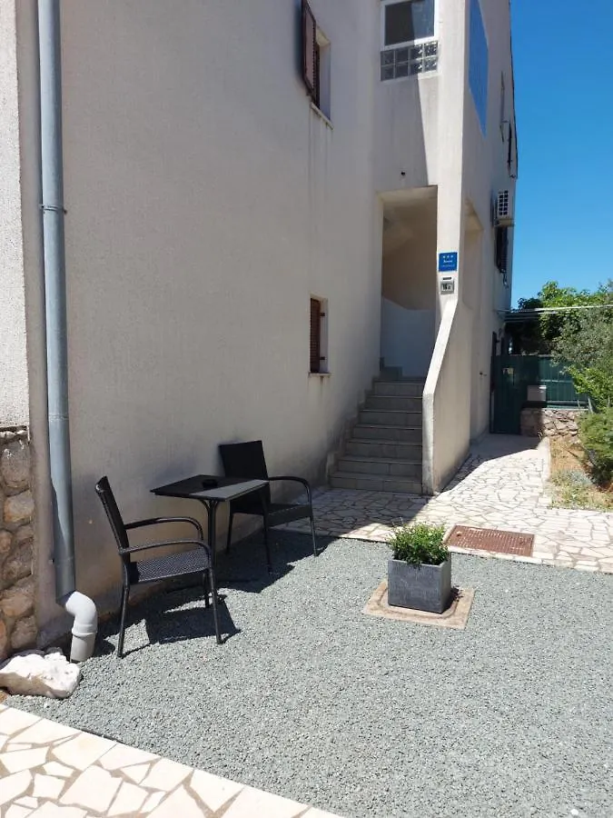 Affittacamere The Rozolina Room Cres